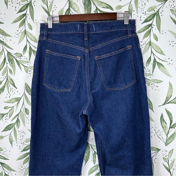 Abercrombie & Fitch 90s Straight Ultra High Rise Jeans. 29/8 Short. - Picture 4 of 8